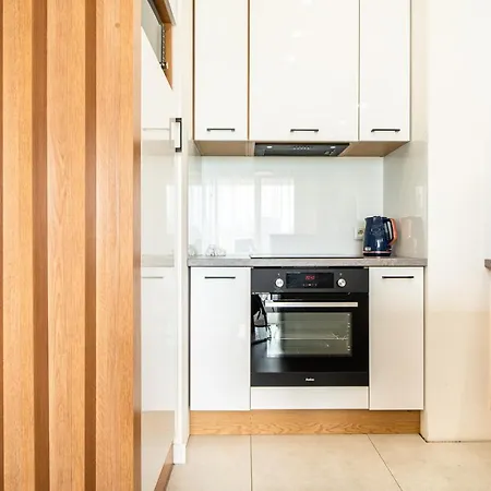 Apartamentysnu, Wola Premium II Z Parkingiem Warsaw Exterior photo